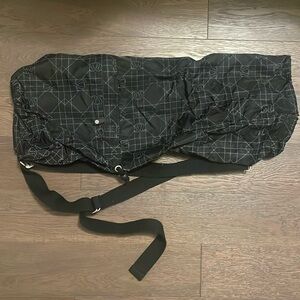 Lululemon yoga mat bag